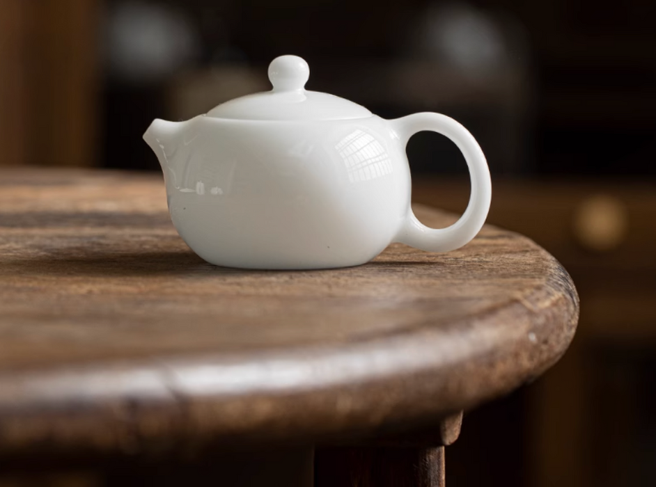 Ice Jade Porcelain "Xi Shi" Teapot | Yunnan Sourcing Tea Shop