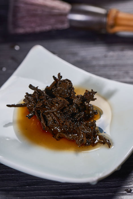 2006 Menghai Gong Ting Ripe Pu-erh Tea Cake