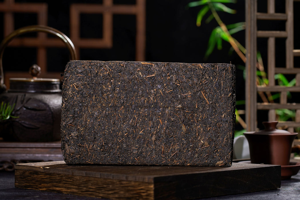 2023 Chen You Shan "Fu Rong Mountain" Black Tea Fu Brick