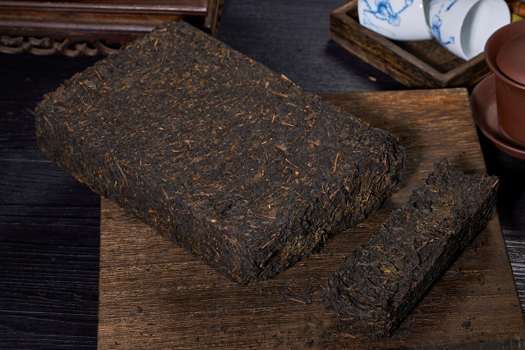 2023 Chen You Shan "Fu Rong Mountain" Black Tea Fu Brick