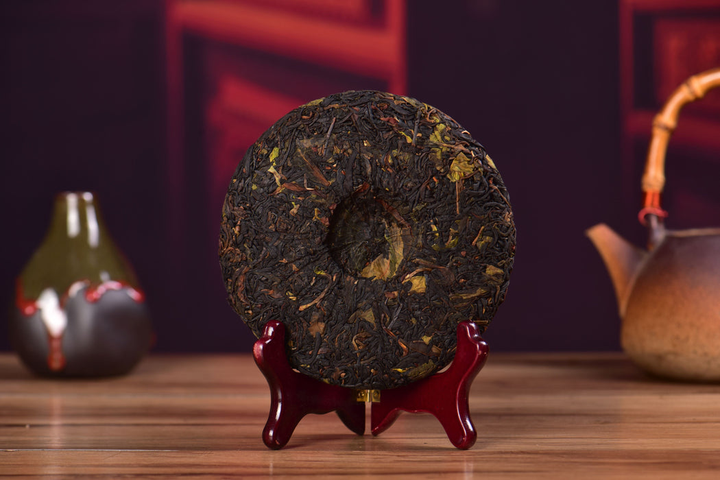 "Purple Voodoo" Purple Black Tea Cake * Spring 2025 | Yunnan Sourcing Tea Shop