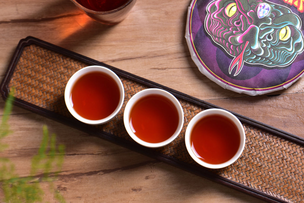 2025 Yunnan Sourcing "Lao Man'e Old Tree" Ripe Pu-erh Tea Cake | Yunnan Sourcing Tea Shop