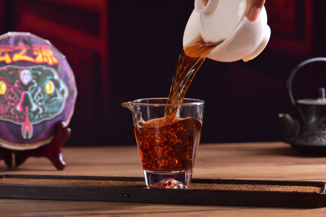 2025 Yunnan Sourcing "Lao Man'e Old Tree" Ripe Pu-erh Tea Cake | Yunnan Sourcing Tea Shop