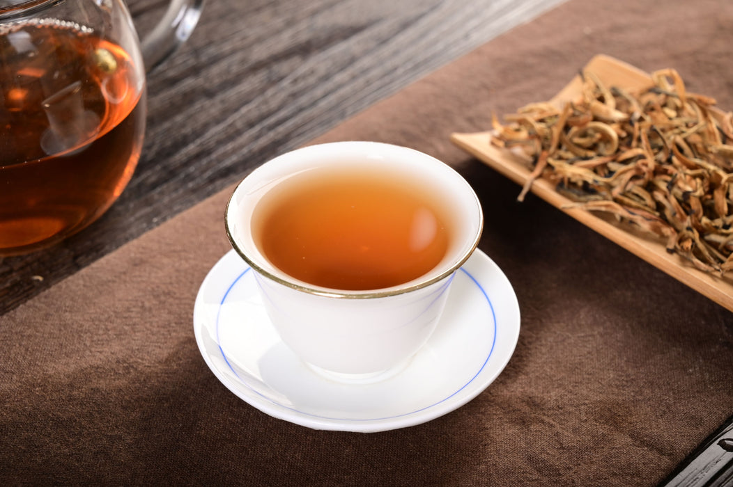 Pure Bud Golden Needle Jasmine Black Tea | Yunnan Sourcing Tea Shop