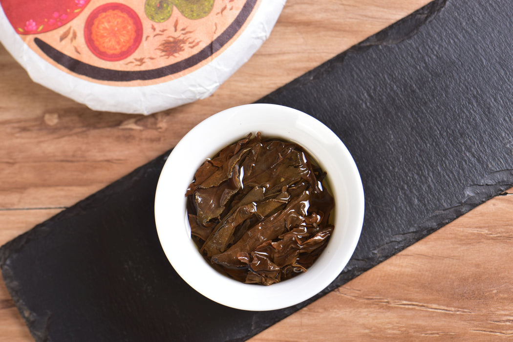 2025 Yunnan Sourcing "Suan Zao Shu" Old Arbor White Tea Cake | Yunnan Sourcing Tea Shop