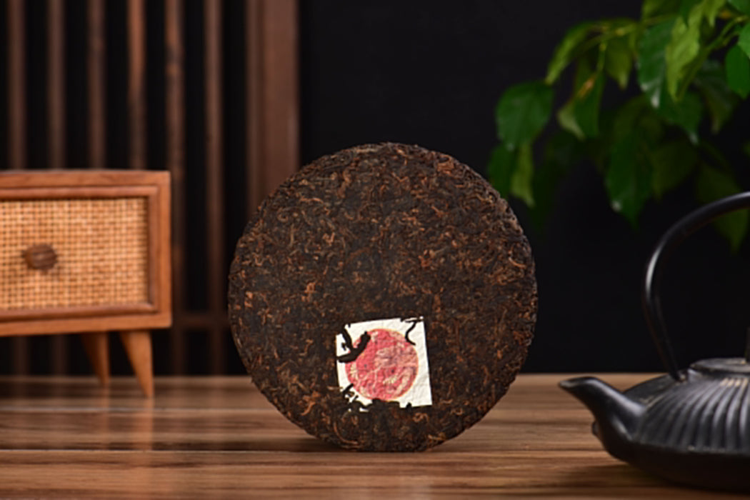 2025 Yunnan Sourcing "Peerless Red Label" Ripe Pu-erh Tea Cake | Yunnan Sourcing Tea Shop
