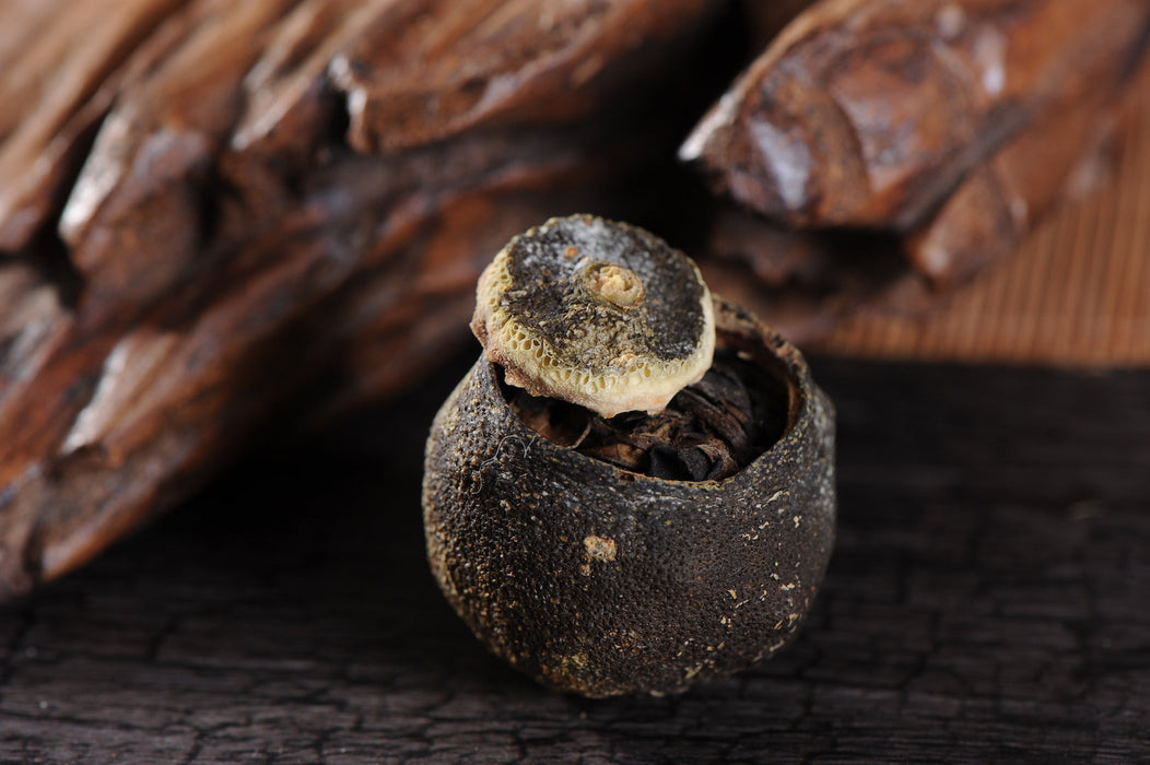 Fuding Shou Mei White Tea in King Orange | Yunnan Sourcing Tea Shop