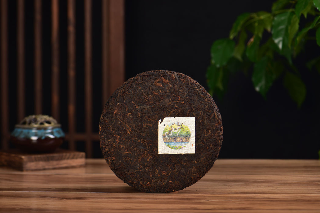 2025 Yunnan Sourcing "Lotus River Dream" Ripe Pu-erh Tea Cake | Yunnan Sourcing Tea Shop