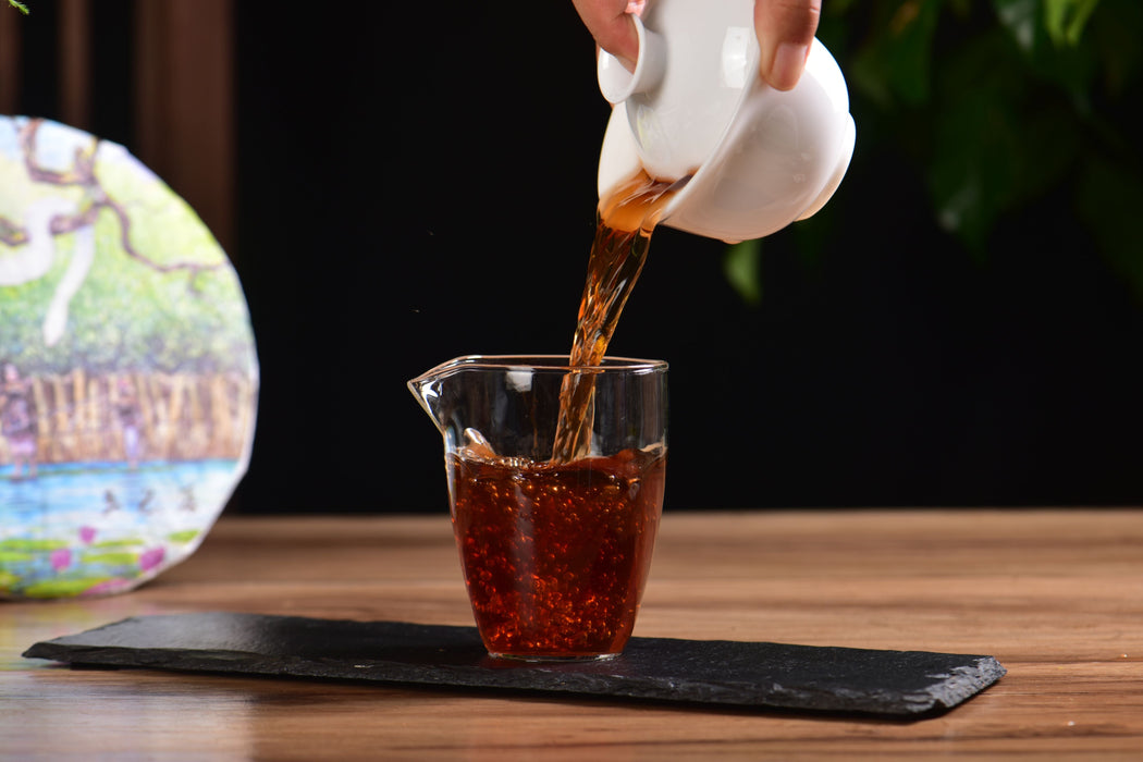 2025 Yunnan Sourcing "Lotus River Dream" Ripe Pu-erh Tea Cake | Yunnan Sourcing Tea Shop