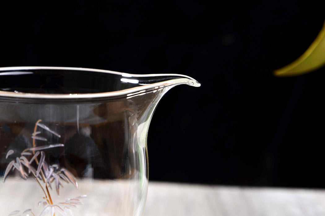 Bamboo Motif Glass Cha Hai with Wooden Handle | Yunnan Sourcing Tea Shop