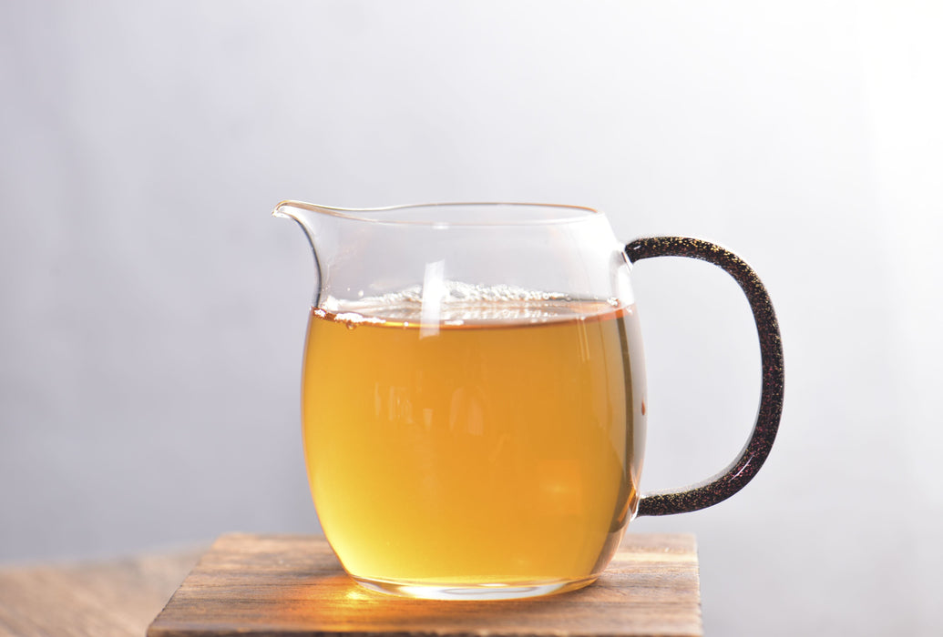 Amber Stardust Glass Cha Hai for Gong Fu Cha