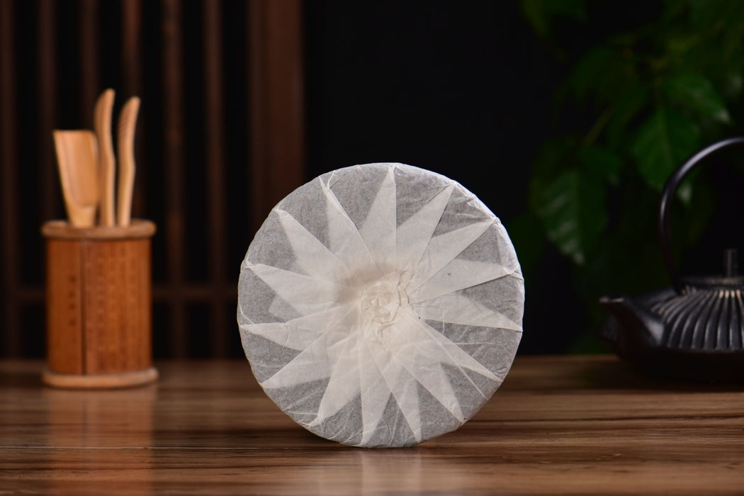 2025 Yunnan Sourcing "Ba Wang" Ripe Pu-erh Tea Cake | Yunnan Sourcing Tea Shop