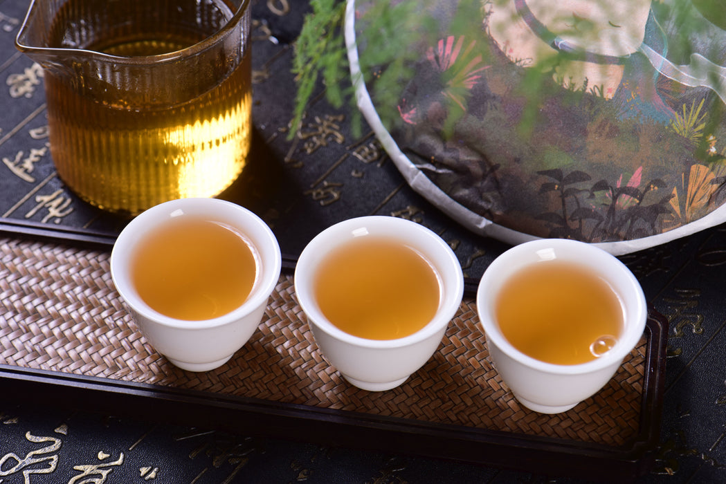 2023 Yunnan Sourcing "Autumn Suan Zao Shu" Old Arbor Raw Pu-erh Tea Cake