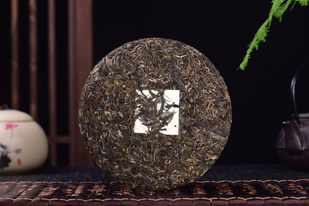 2023 Yunnan Sourcing "Autumn Meng Zhu Da Shan" Old Arbor Raw Pu-erh Tea Cake