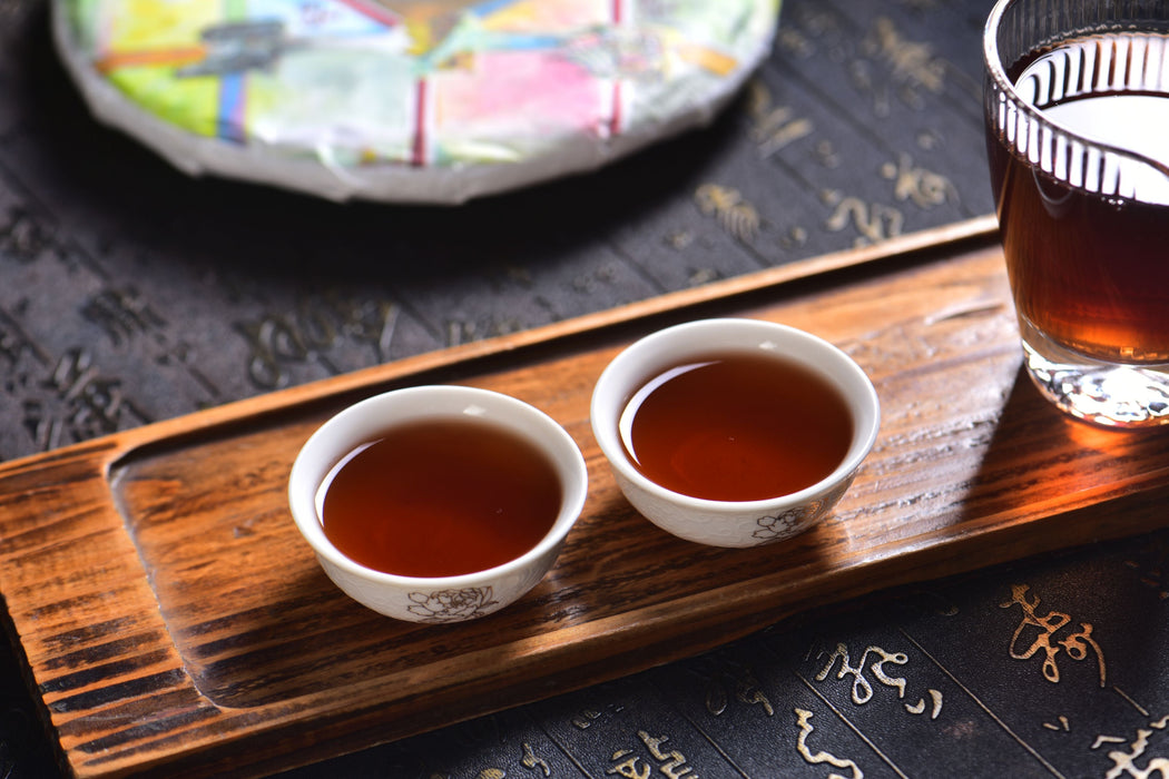 2025 Yunnan Sourcing "Knight's Chamfer" Ripe Pu-erh Tea Cake | Yunnan Sourcing Tea Shop