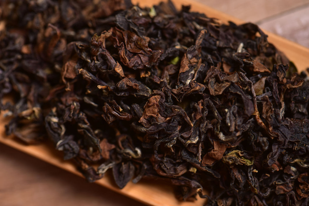 Yunnan "Eastern Beauty" Taiwan Varietal Oolong Tea | Yunnan Sourcing Tea Shop