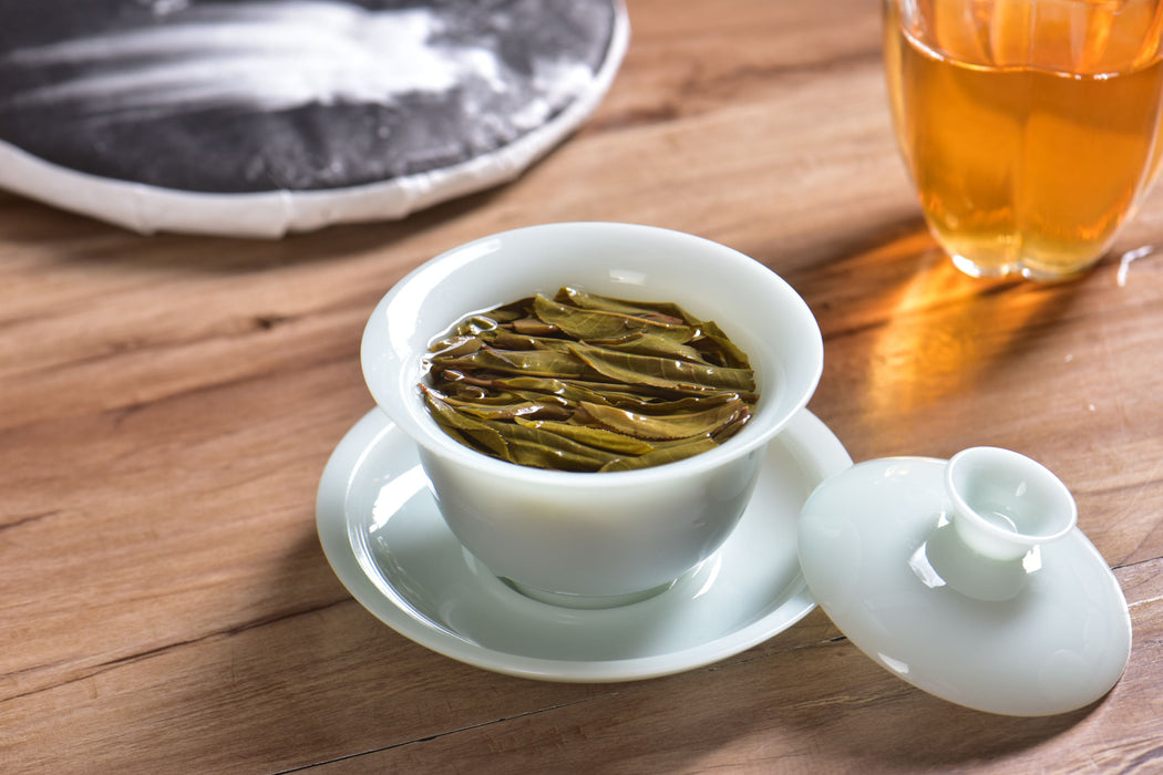 2025 Yunnan Sourcing "Cha Qi" Raw Pu-erh Tea Cake | Yunnan Sourcing Tea Shop