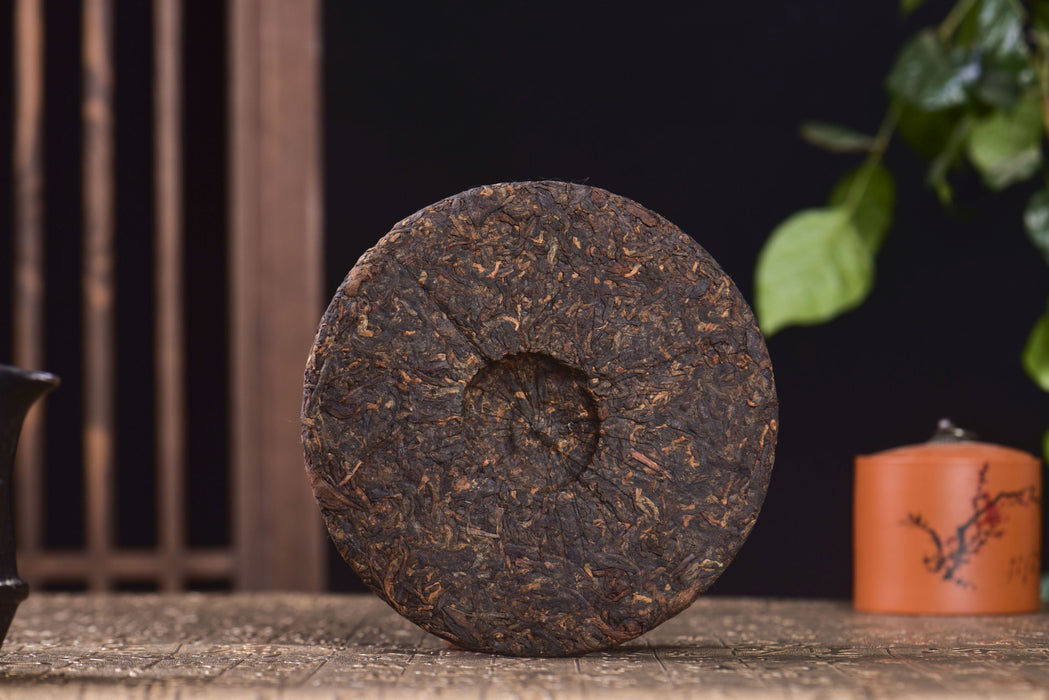 2024 Yunnan Sourcing "Dragon of Jingmai" Ripe Pu-erh Tea Cake