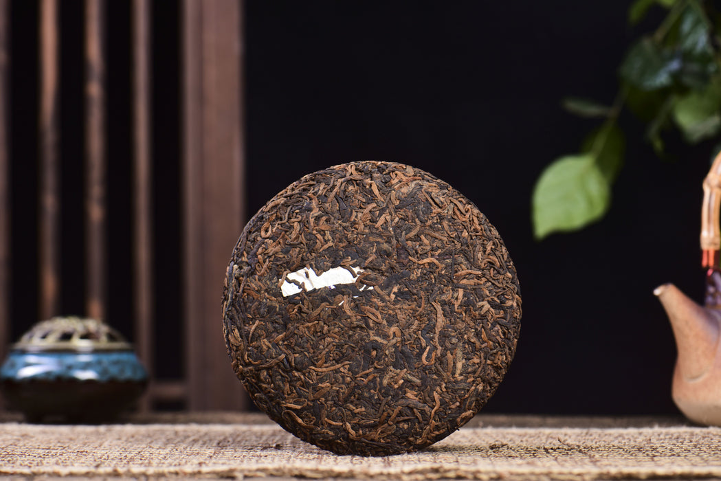 2024 Yunnan Sourcing "Blue Label" Ripe Pu-erh Tea Cake