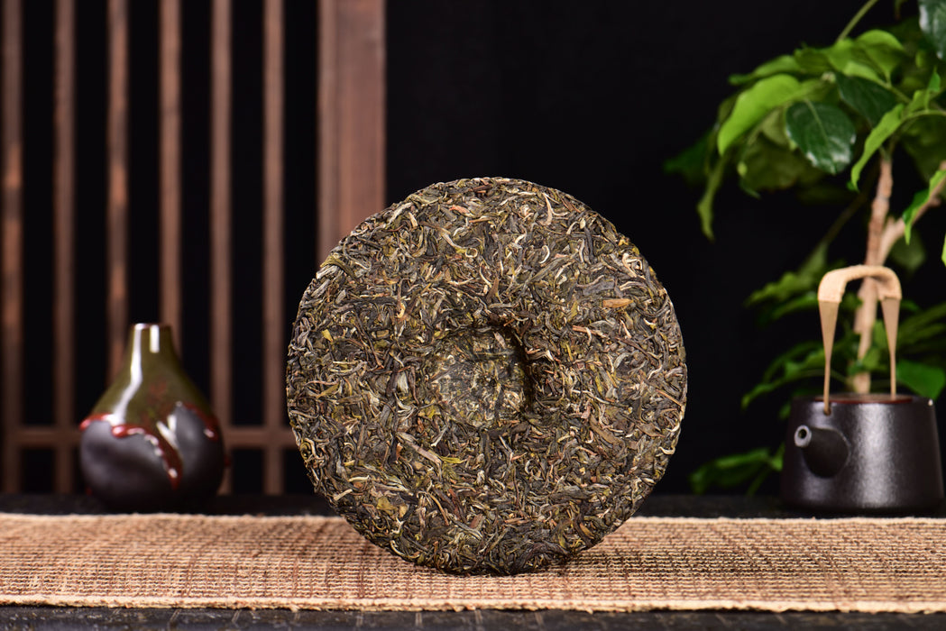 2024 Yunnan Sourcing "Impression" Raw Pu-erh Tea Cake