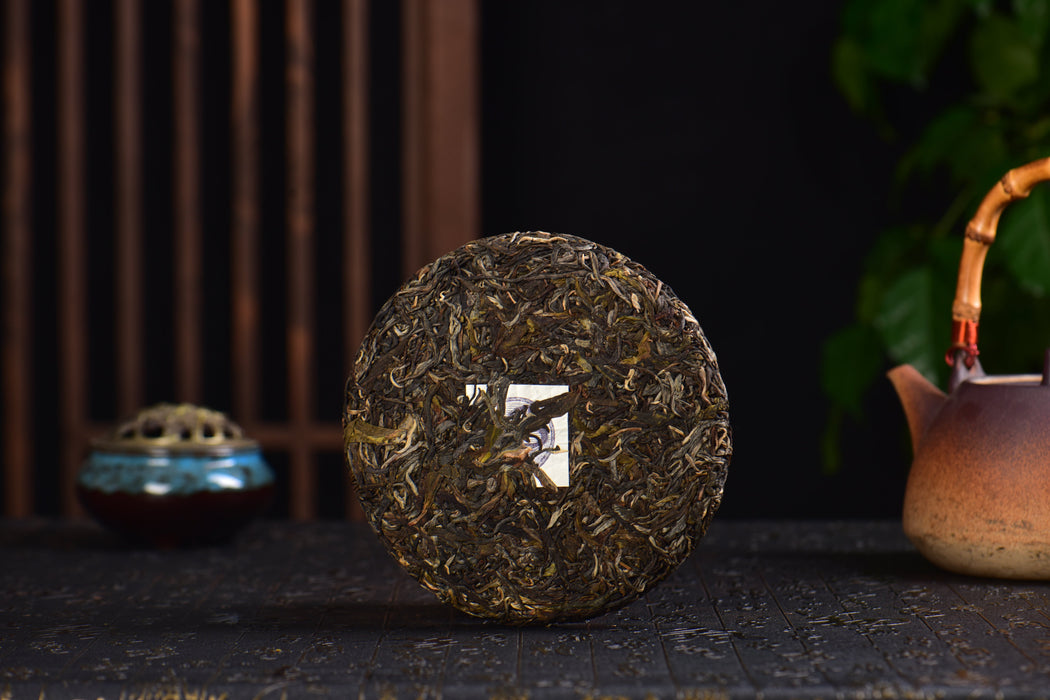 2025 Yunnan Sourcing "Naka Beauty" Old Arbor Raw Pu-erh Tea Cake | Yunnan Sourcing Tea Shop