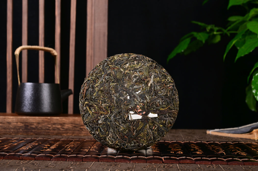 2024 Yunnan Sourcing "Bang Dong Zi Cha" Purple Raw Pu-erh Tea Cake