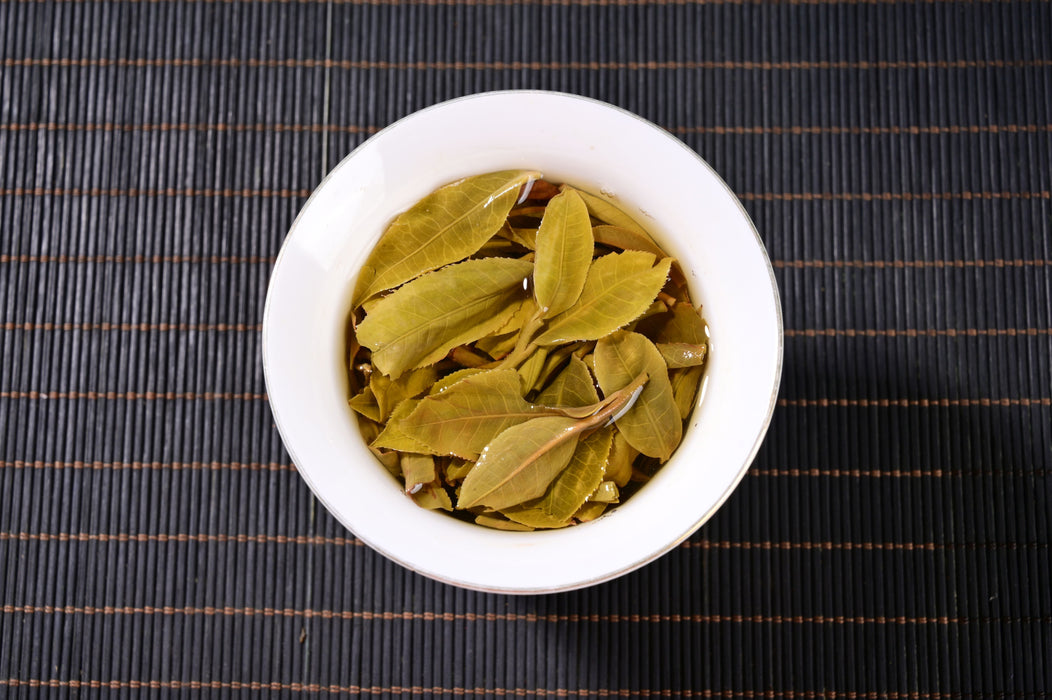 2024 Yunnan Sourcing "Bang Wai Mountain" Raw Pu-erh Tea Cake