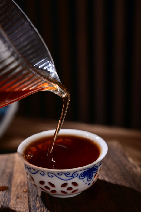 2024 Yunnan Sourcing "Ba Wang" Ripe Pu-erh Tea Cake