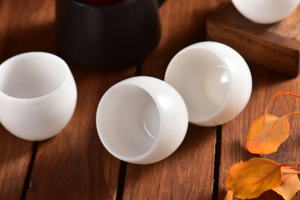 Ice Jade Porcelain "Egg Holder" Tea Cup | Yunnan Sourcing Tea Shop
