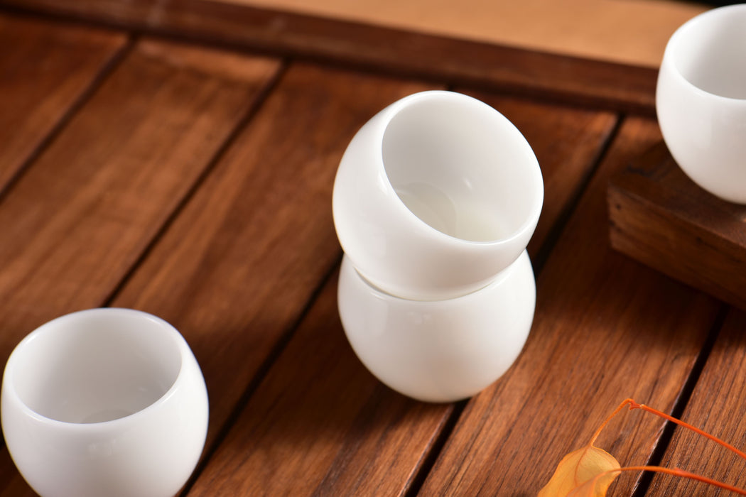 Ice Jade Porcelain "Egg Holder" Tea Cup | Yunnan Sourcing Tea Shop