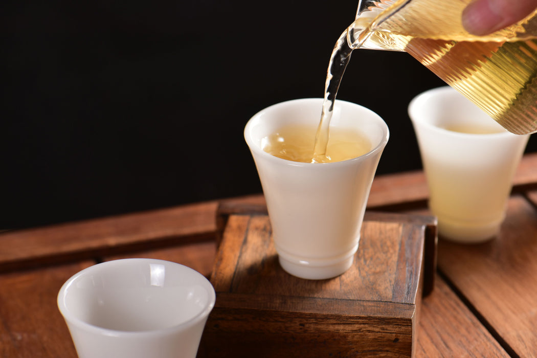 Ice Jade Porcelain Chalice Tea Cup | Yunnan Sourcing Tea Shop
