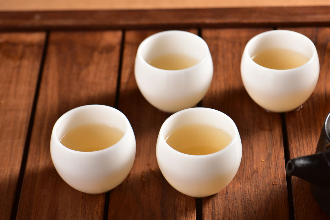 Ice Jade Porcelain "Egg Holder" Tea Cup | Yunnan Sourcing Tea Shop