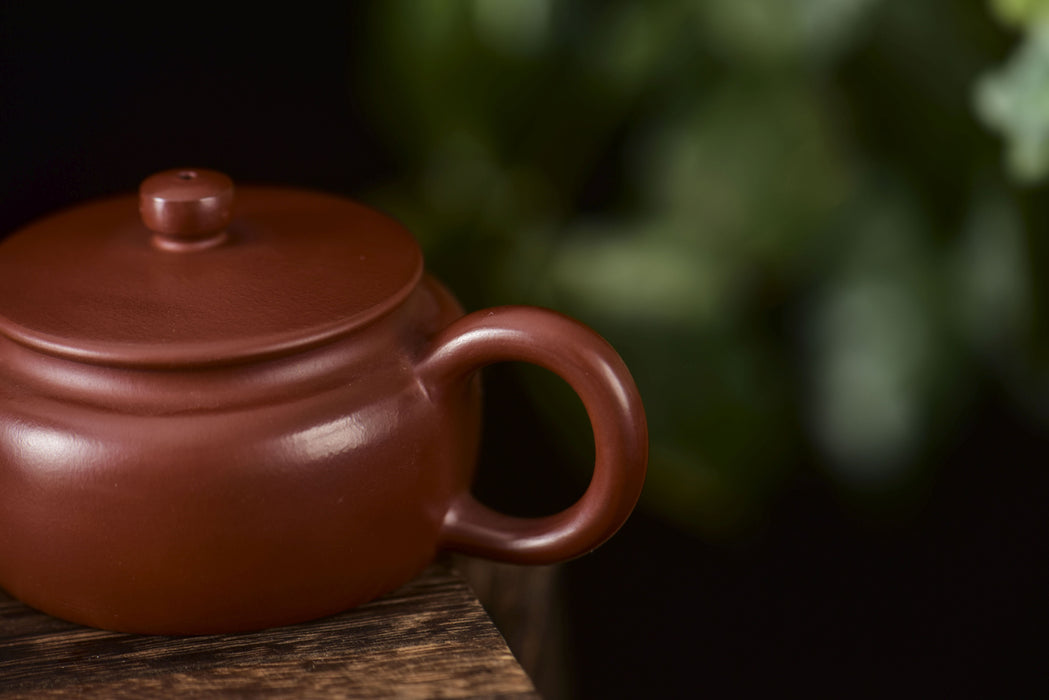 Da Hong Pao Clay "Gu Yuan" Yixing Teapot * 80ml