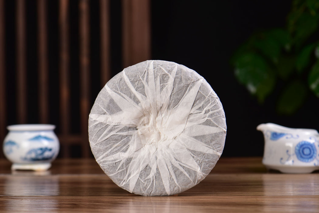 2025 Yunnan Sourcing "Mo Lie Shan" Raw Pu-erh Tea Cake | Yunnan Sourcing Tea Shop