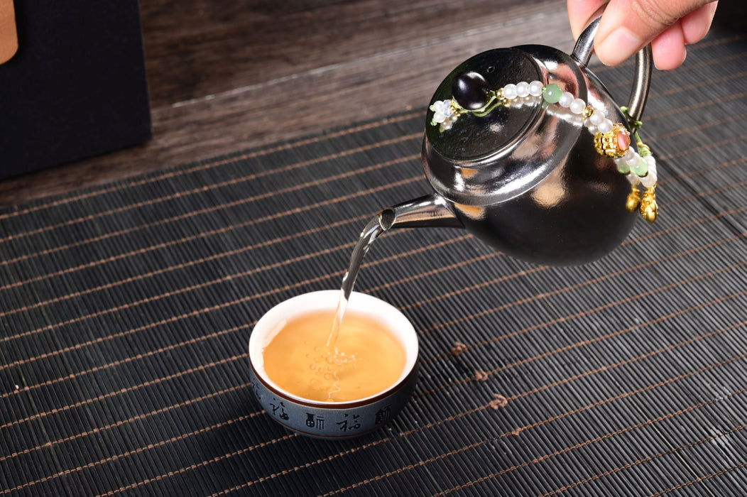 Titanium Pear-Shaped Teapot for Gong Fu Tea Brewing | Yunnan Sourcing Tea Shop