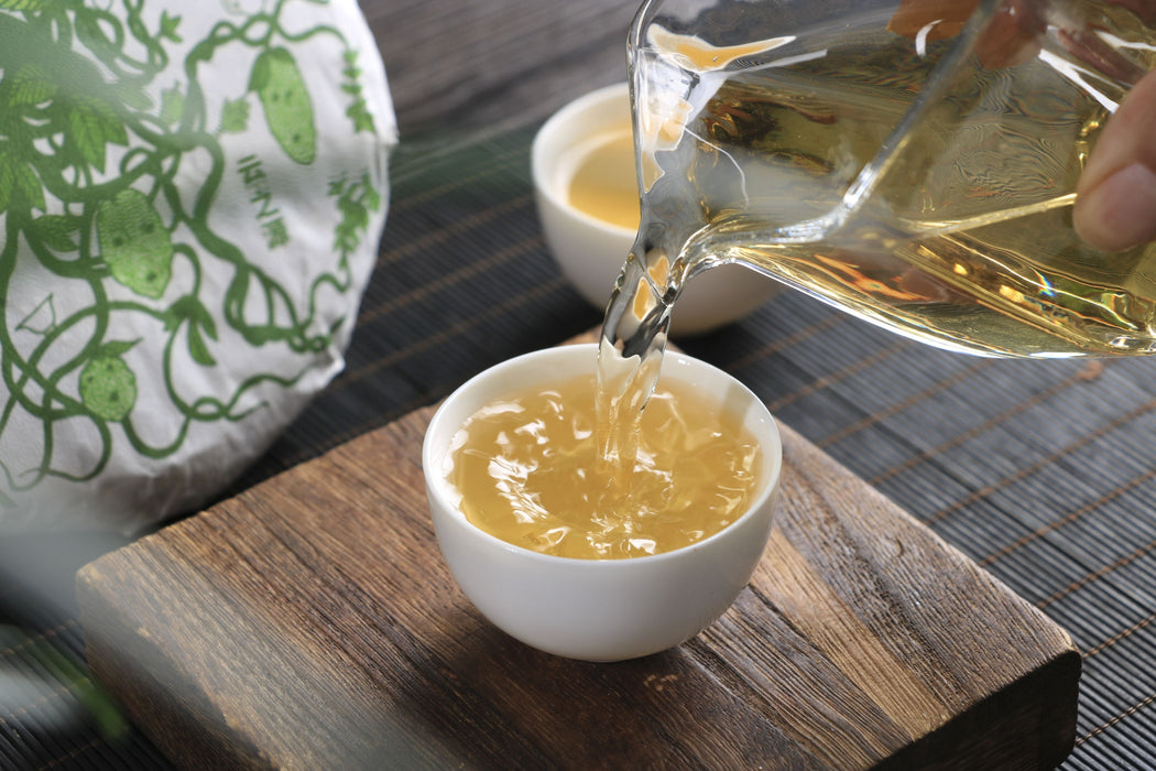 2026 Yunnan Sourcing "Purple White Tea" of Yong De Tea Cake | Yunnan Sourcing Tea Shop