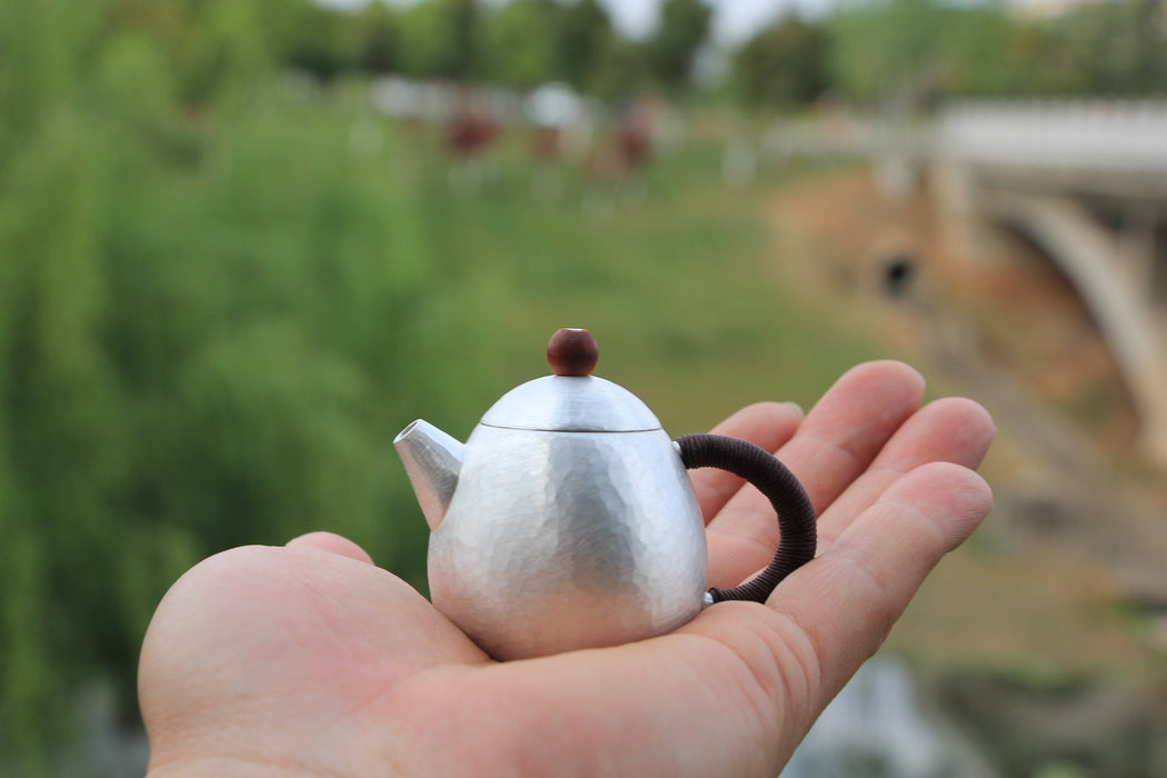 Mini Dragon Egg Teapot Pure Silver 999 * 50ml | Yunnan Sourcing Tea Shop