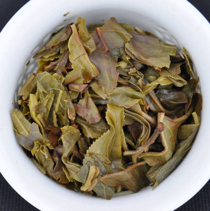 2015 Yunnan Sourcing "Bai Ni Shui" Old Arbor Raw Pu-erh Tea Cake