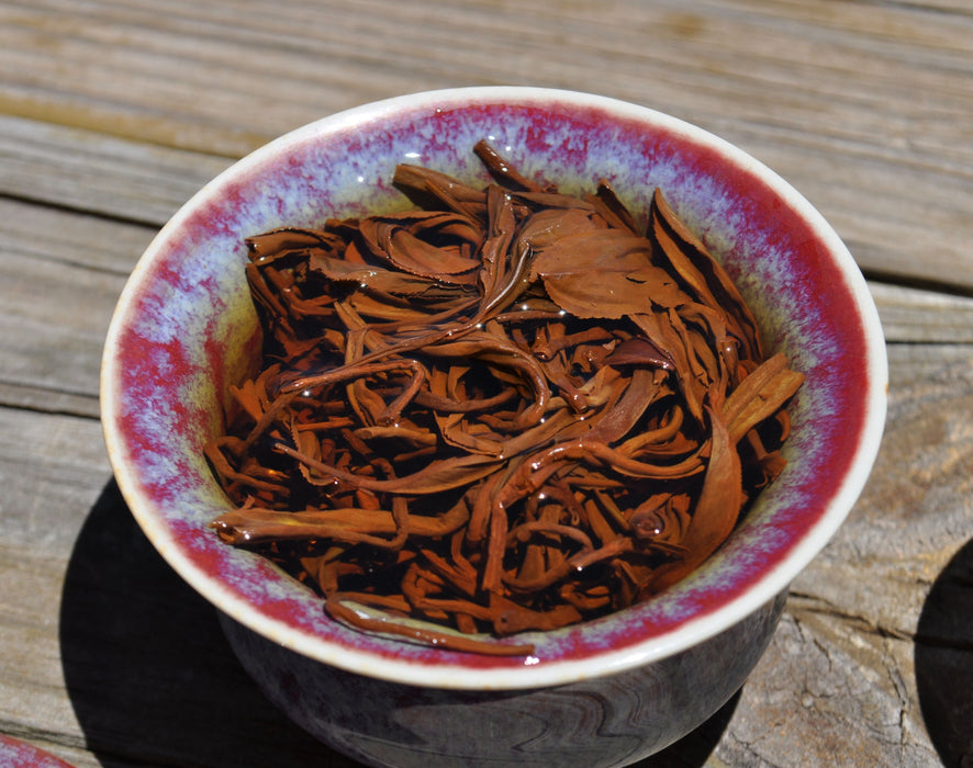 Mengku "Big Snow Mountain" Black Tea Dragon Ball