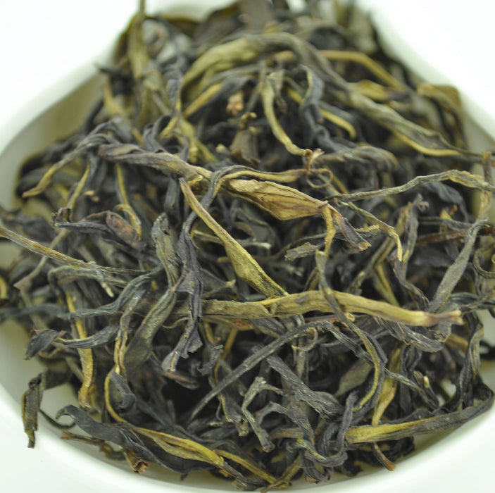 Middle Mountain "Zhu Ye" Bamboo Leaf Dan Cong Oolong Tea