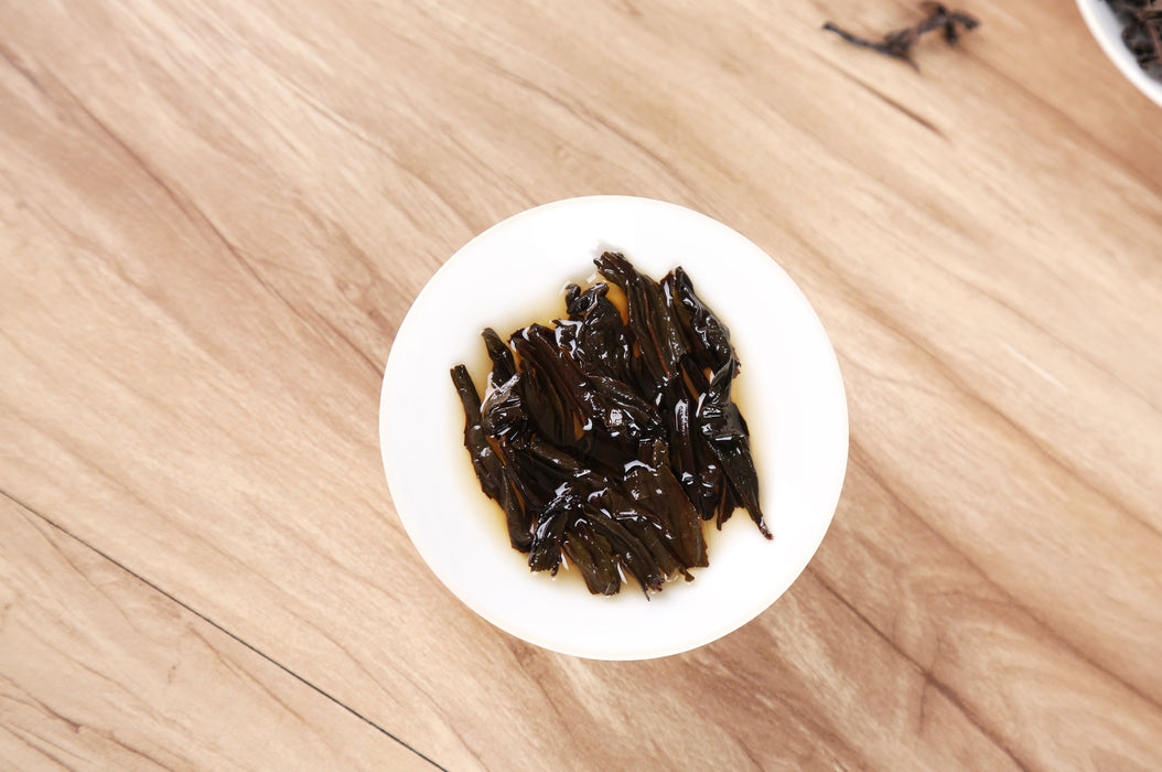 Da Hong Pao "Big Red Robe" Wu Yi Shan Rock Oolong Tea
