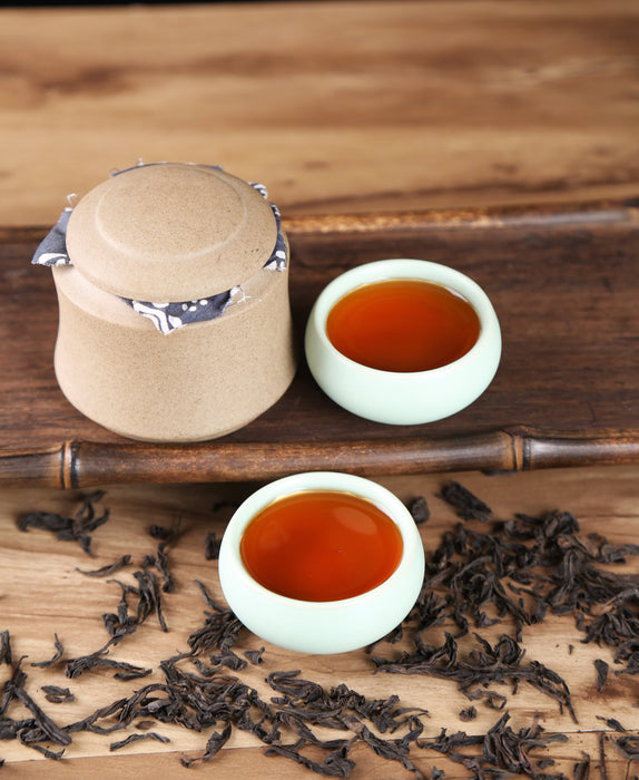 Da Hong Pao "Big Red Robe" Wu Yi Shan Rock Oolong Tea