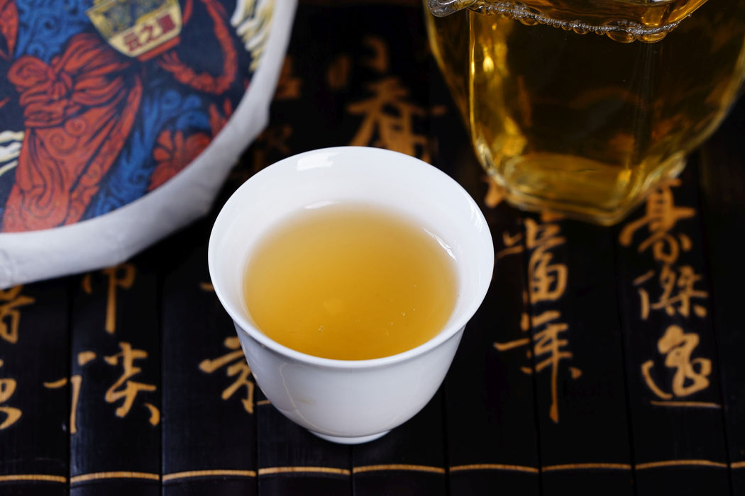 2023 Yunnan Sourcing "Xi Niu Tang Pasha" Raw Pu-erh Tea Cake