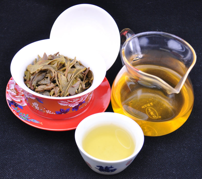 2014 Yunnan Sourcing "Ye Xin" Raw Pu-erh Tea Cake