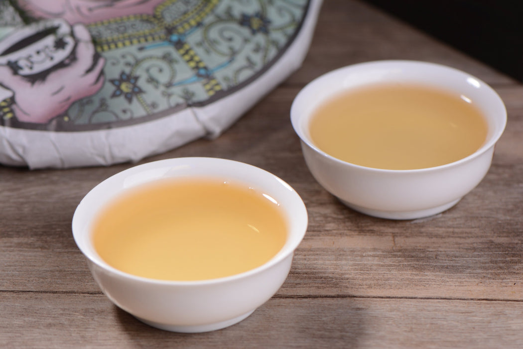 2019 Yunnan Sourcing "Qian Jia Shan" Raw Pu-erh Tea Cake