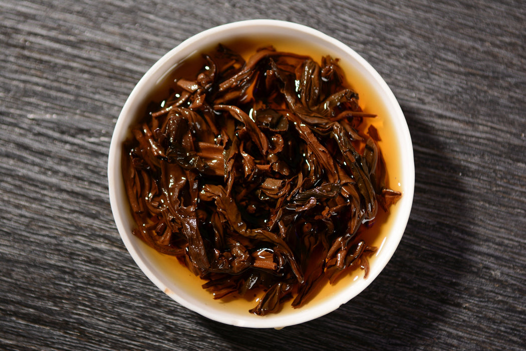 2019 Yunnan Sourcing "Man Gang Gu Shu Hong" Black Tea Cake