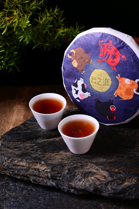 2021 Yunnan Sourcing "Fly Me To the Moon" Ripe Pu-erh Tea Cake