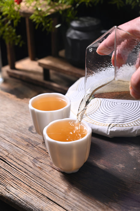 2021 Yunnan Sourcing "Impression" Raw Pu-erh Tea Cake