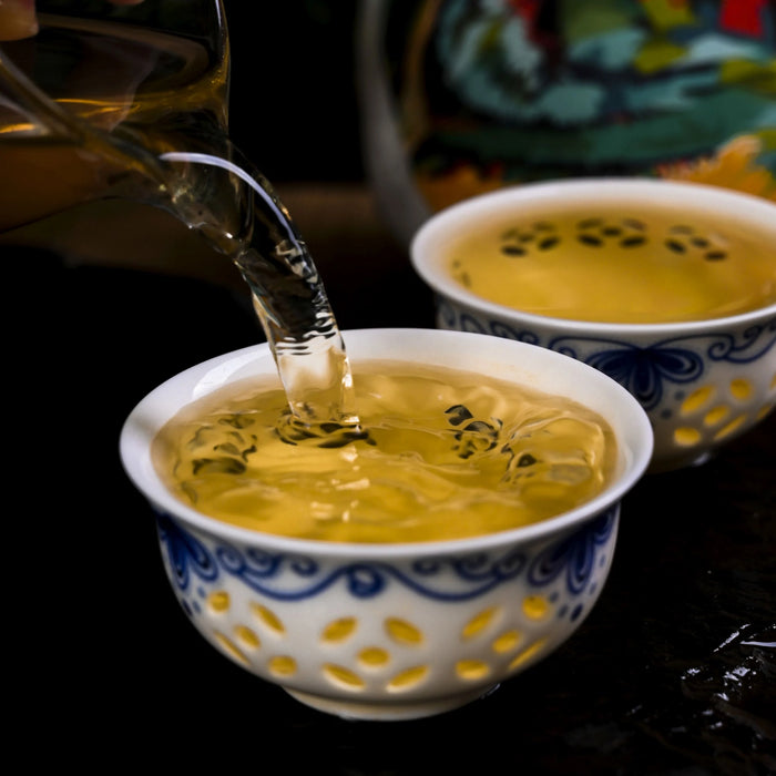 2022 Yunnan Sourcing "Rrooaarr" Raw Pu-erh Tea Cake