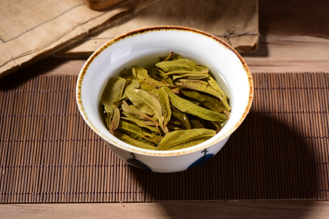 2016 Yunnan Sourcing "Autumn Bing Dao Lao Zhai" Raw Pu-erh Tea Cake